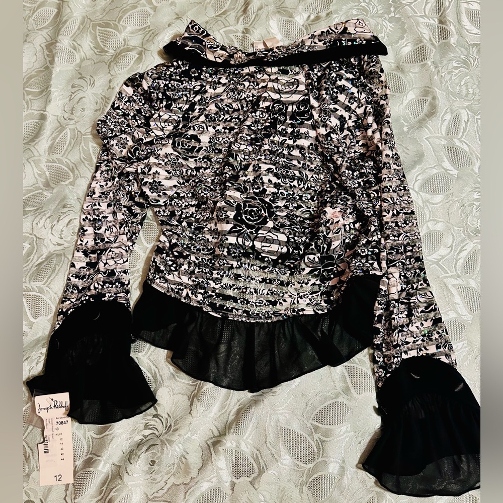 Jacket & Dress - Picture 5 of 9